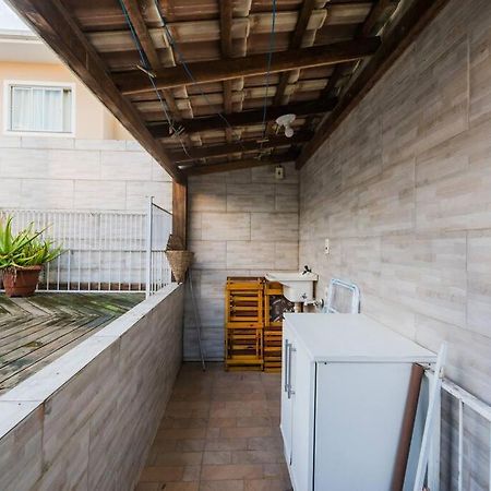 Palhoça Casa De Temporada Com Quintal Internoヴィラ エクステリア 写真