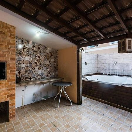 Palhoça Casa De Temporada Com Quintal Internoヴィラ エクステリア 写真
