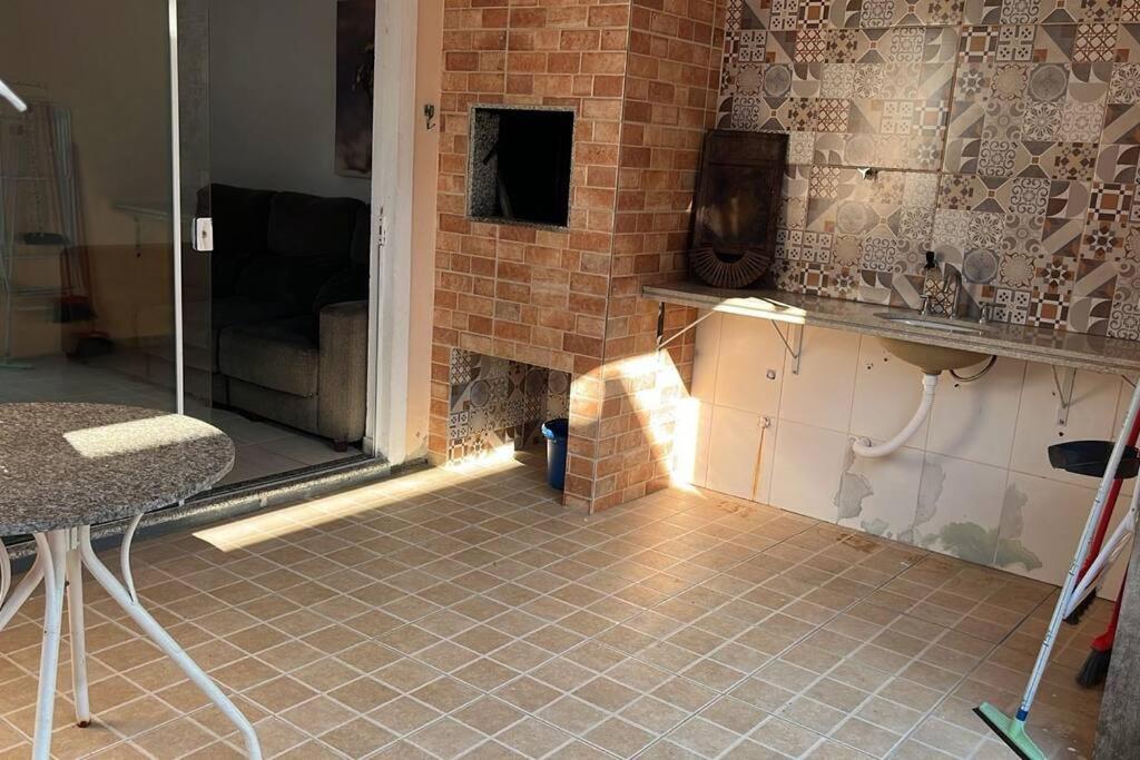 Palhoça Casa De Temporada Com Quintal Internoヴィラ エクステリア 写真